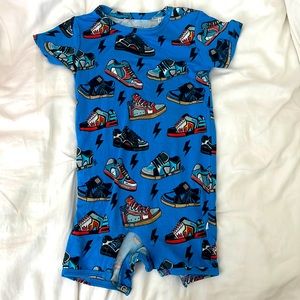 Posh Peanut Bolt 18-24 mo lightly worn
